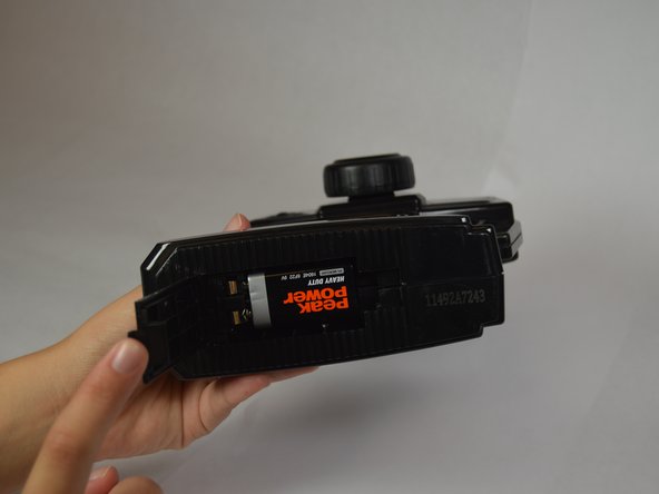 FAO Schwarz Apex 1 Remote Control Battery Replacement: crwdns2935265:03crwdnd2935265:03crwdnd2935265:03crwdne2935265:0