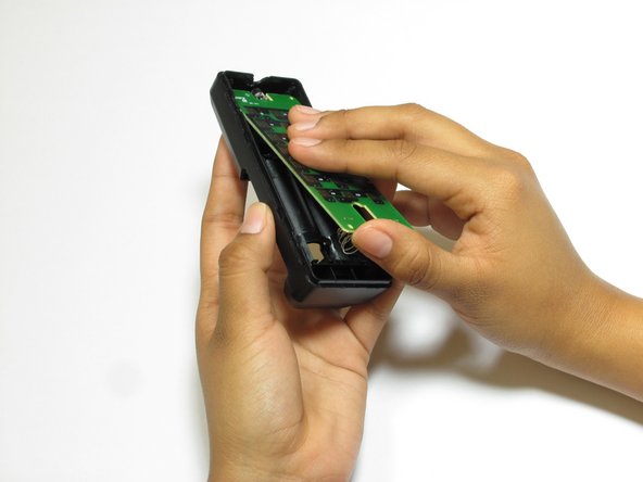 SONY ZS-BTG900 Remote Motherboard Replacement: crwdns2935265:05crwdnd2935265:02crwdnd2935265:02crwdne2935265:0