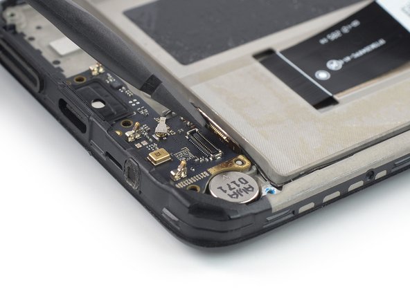 Xiaomi Redmi Note 9T Screen Replacement, Disconnect the digitizer cable: crwdns2935265:027crwdnd2935265:02crwdnd2935265:02crwdne2935265:0