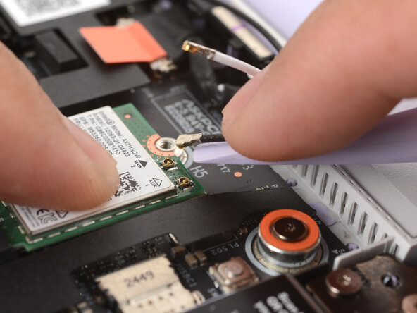 Framework Laptop 12 Webcam Cable Replacement, Disconnect the antenna cables: 18 단계, 이미지 3개 중 3개