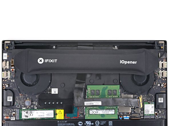 Razer Blade 15 Advanced Model (Early 2020) Heatsink Replacement, Heat the fabric tape: stap 0, afbeelding 2 van 2