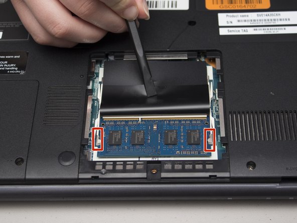 Sony VAIO SVE14AJ16L RAM Replacement: crwdns2935265:03crwdnd2935265:02crwdnd2935265:03crwdne2935265:0