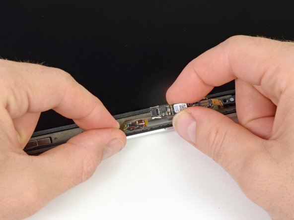 MacBook Unibody Model A1278 Camera Board Replacement: crwdns2935265:027crwdnd2935265:02crwdnd2935265:02crwdne2935265:0