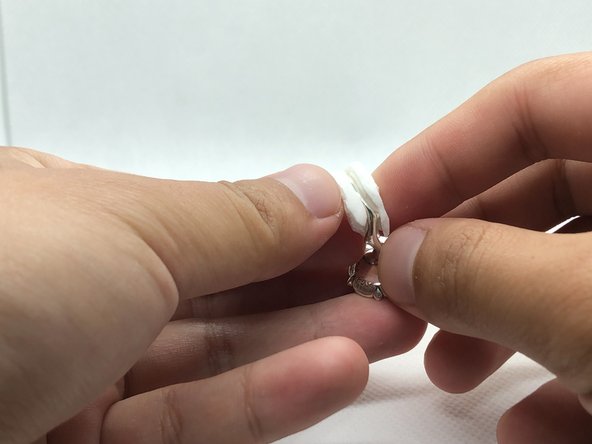 How to Resize a Metal Ring that is Too Large: 步骤 7 中的图像 3，3