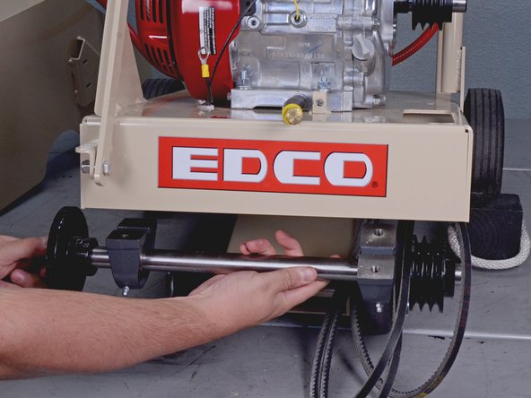 EDCO PRO KL-18 Concrete Saw Belts Replacement: crwdns2935265:022crwdnd2935265:02crwdnd2935265:02crwdne2935265:0