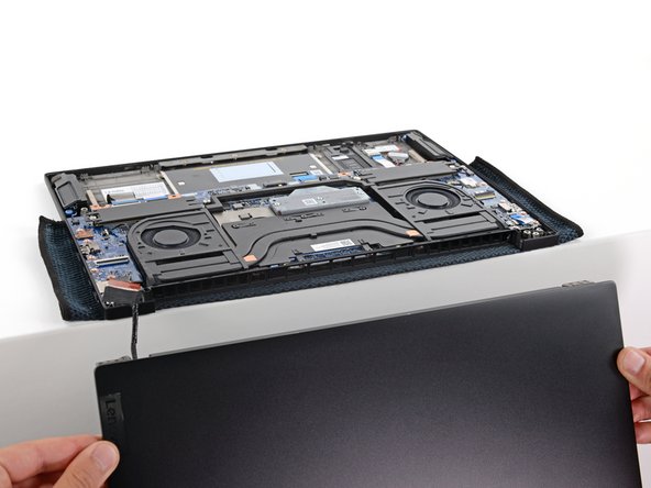 Lenovo ThinkPad P1 Gen 7 Screen Replacement: crwdns2935265:022crwdnd2935265:03crwdnd2935265:03crwdne2935265:0