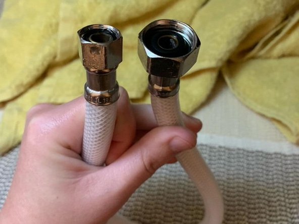 Sink Faucet Water Supply Line Replacement: crwdns2935265:05crwdnd2935265:03crwdnd2935265:03crwdne2935265:0