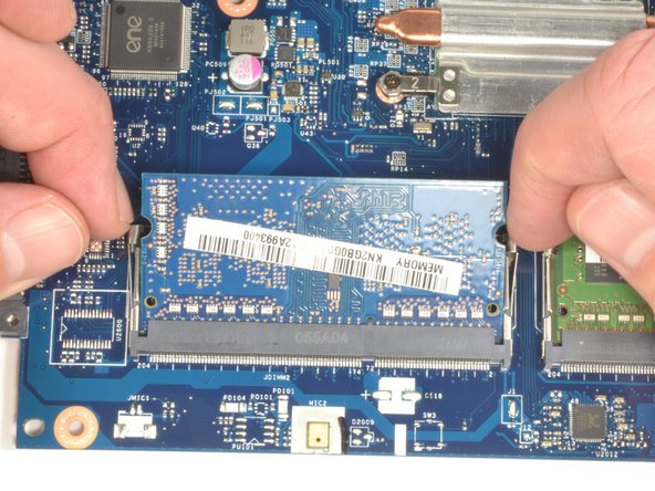 Acer E5-571-54FL RAM Replacement: crwdns2935265:032crwdnd2935265:02crwdnd2935265:02crwdne2935265:0