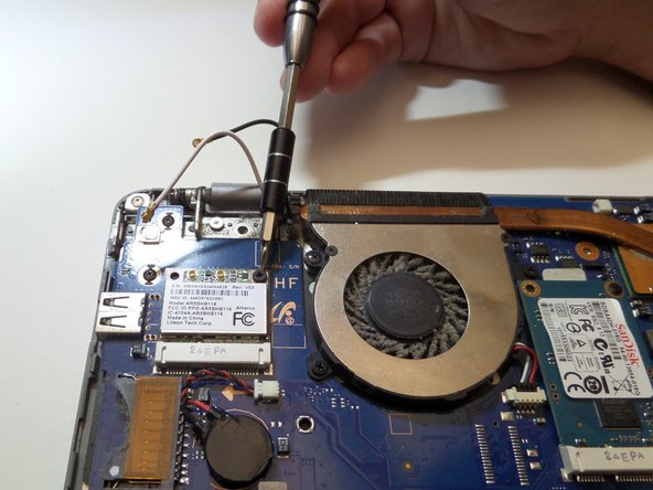 Samsung Chromebook XE550C22 Wifi Card Replacement: crwdns2935265:09crwdnd2935265:02crwdnd2935265:03crwdne2935265:0