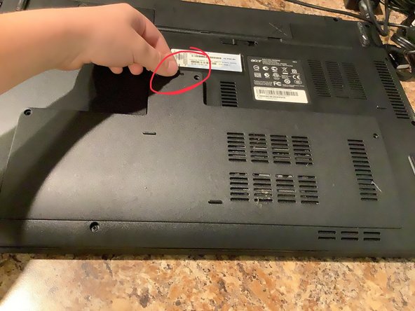 Acer Aspire 7741G-6426 Hard Drive Replacement, Take off the cover: crwdns2935265:01crwdnd2935265:02crwdnd2935265:02crwdne2935265:0