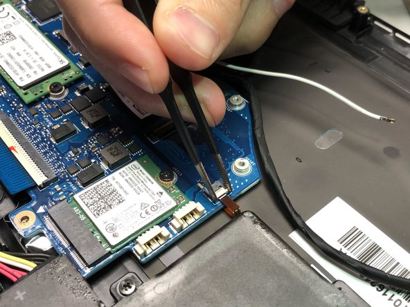 Asus Q534U Motherboard Replacement: stap 0, afbeelding 2 van 3