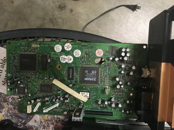 Sony DVD VHS Player  Teardown: crwdns2935265:06crwdnd2935265:02crwdnd2935265:02crwdne2935265:0