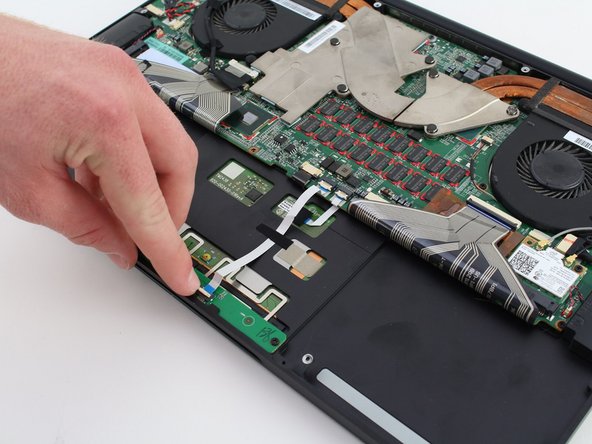 Razer Blade RZ09-0130 2015 Trackpad Button Replacement, Trackpad Button: crwdns2935265:03crwdnd2935265:02crwdnd2935265:03crwdne2935265:0