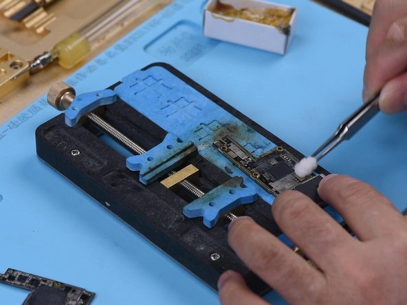Fix iPhone X with Distorted Sound