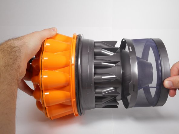 Dyson DC39 Origin Cyclone Filter Replacement: crwdns2935265:05crwdnd2935265:03crwdnd2935265:03crwdne2935265:0