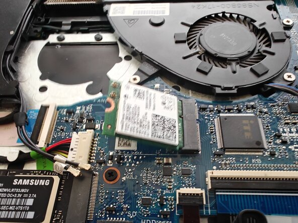 HP Pavilion 15-cs3065cl WiFi Module Upgrade/Replacement, Unscrew the Module: crwdns2935265:07crwdnd2935265:02crwdnd2935265:02crwdne2935265:0