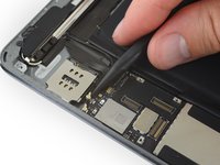 iPad 5 LTE Logic Board Replacement