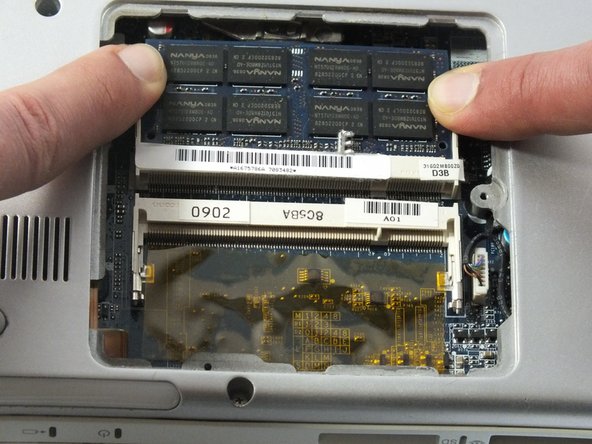 Sony VAIO PCG-3E2L RAM Replacement: crwdns2935265:03crwdnd2935265:02crwdnd2935265:02crwdne2935265:0