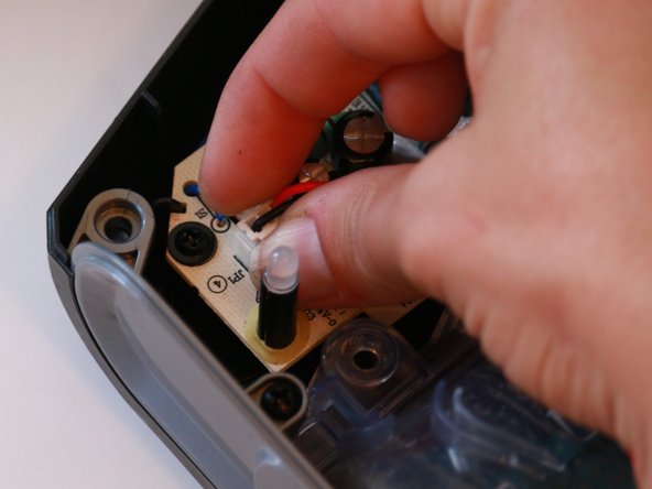 Shark Rotator Powered Lift-Away Speed Headlight Replacement: crwdns2935265:013crwdnd2935265:02crwdnd2935265:03crwdne2935265:0