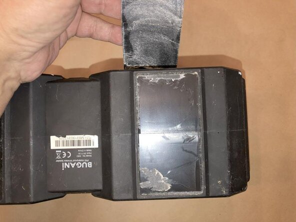 Bugani M83 wireless speaker Battery Replacement: adım 11, 3 resimden 1.