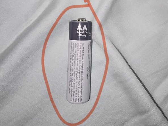 Ugreen Black Mouse Battery Replacement, Locate Battery: crwdns2935265:03crwdnd2935265:01crwdnd2935265:01crwdne2935265:0