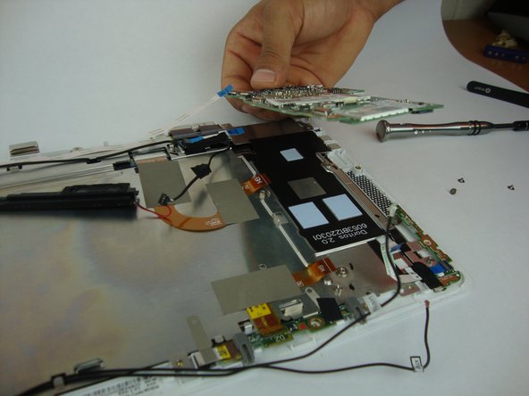 HP Pavilion x2 10-n113dx  Mainboard Replacement: crwdns2935265:07crwdnd2935265:02crwdnd2935265:03crwdne2935265:0