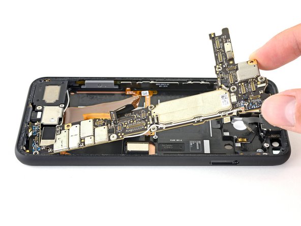 Google Pixel 4 Side Buttons Replacement, Remove the motherboard: crwdns2935265:039crwdnd2935265:02crwdnd2935265:03crwdne2935265:0