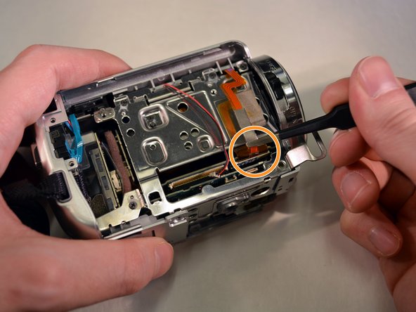Sony Handycam DCR-SR68  Lens replacment Replacement: crwdns2935265:013crwdnd2935265:02crwdnd2935265:03crwdne2935265:0
