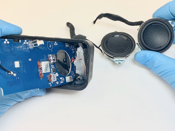 Anker Soundcore A3201 Speaker Replacement: crwdns2935265:017crwdnd2935265:03crwdnd2935265:03crwdne2935265:0