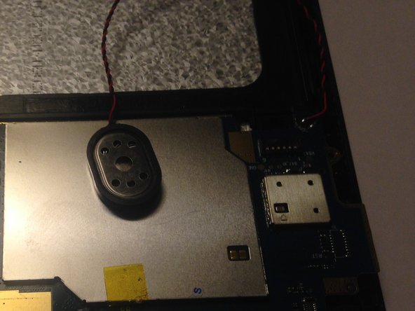 Amazon Fire 5th Generation Teardown, Speaker Wire: crwdns2935265:06crwdnd2935265:03crwdnd2935265:03crwdne2935265:0