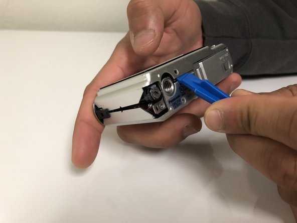 Panasonic Lumix DMC-FX9 Selector Buttons Replacement: crwdns2935265:04crwdnd2935265:02crwdnd2935265:02crwdne2935265:0