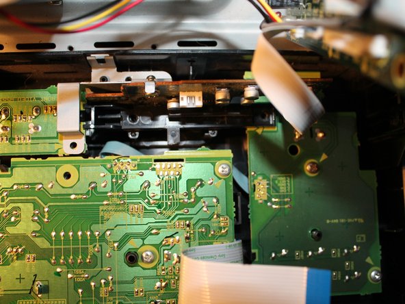 Volume Control Potentiometer Cleaning, Remove the support bracket/iPod Direct board: crwdns2935265:010crwdnd2935265:02crwdnd2935265:03crwdne2935265:0