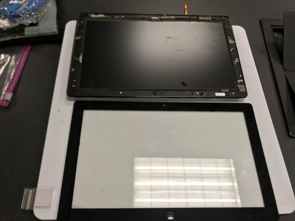 Samsung Series 7XE700T1A Screen Replacement: crwdns2935265:06crwdnd2935265:03crwdnd2935265:03crwdne2935265:0