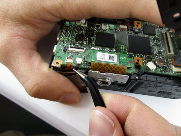 Nikon 1 J3 Motherboard Replacement: crwdns2935265:06crwdnd2935265:02crwdnd2935265:03crwdne2935265:0