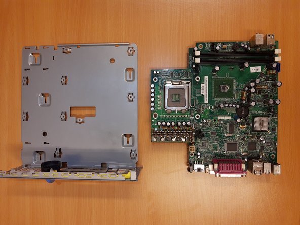 Dell Optiplex GX620 Teardown, Removing the motherboard from the motherboard tray: stap 0, afbeelding 3 van 3