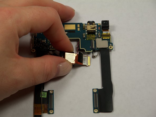 HTC One Max Rear Facing Camera Replacement: crwdns2935265:016crwdnd2935265:03crwdnd2935265:03crwdne2935265:0