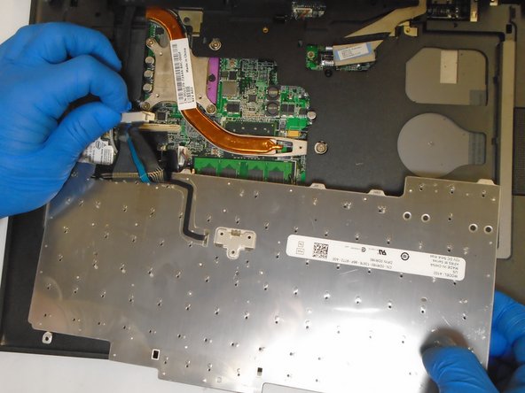 Dell Latitude D830 RAM Replacement: crwdns2935265:010crwdnd2935265:02crwdnd2935265:03crwdne2935265:0