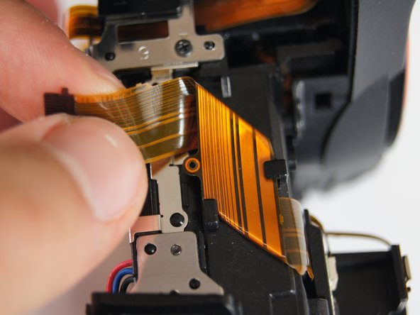 Sony SLT Alpha-65V Flash Capacitor Replacement: crwdns2935265:015crwdnd2935265:02crwdnd2935265:03crwdne2935265:0