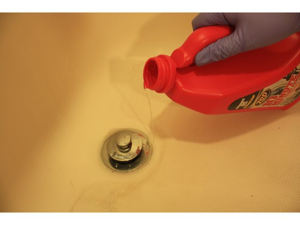 How to Unclog a Shower Drain: crwdns2935265:08crwdnd2935265:02crwdnd2935265:02crwdne2935265:0