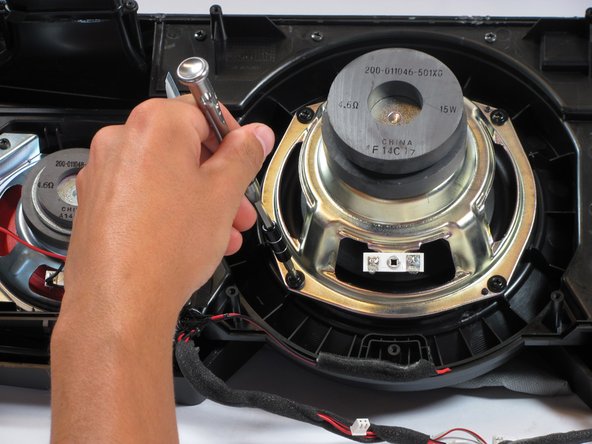 SONY ZS-BTG900 Subwoofer Replacement: crwdns2935265:014crwdnd2935265:02crwdnd2935265:02crwdne2935265:0