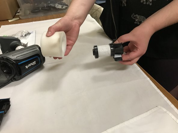 Shark IONFlex 2X Top Filters Replacement: crwdns2935265:03crwdnd2935265:03crwdnd2935265:03crwdne2935265:0