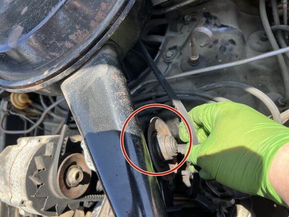 Chevy Corvair Fan Belt Replacement: crwdns2935265:04crwdnd2935265:01crwdnd2935265:03crwdne2935265:0