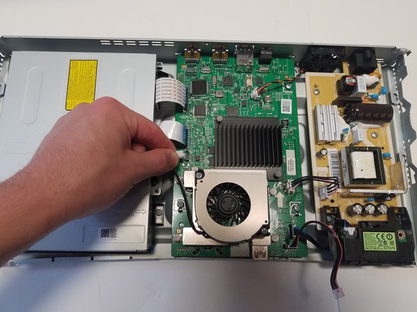 Samsung UBD-KM85C Fan A Replacement: crwdns2935265:07crwdnd2935265:02crwdnd2935265:03crwdne2935265:0