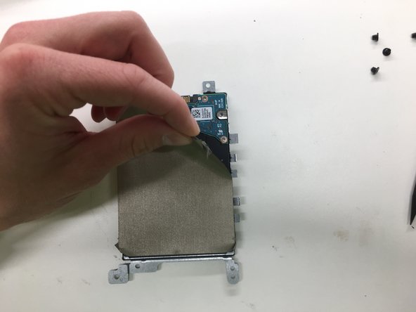 Asus Q304UA Hard Drive Replacement: crwdns2935265:011crwdnd2935265:02crwdnd2935265:03crwdne2935265:0