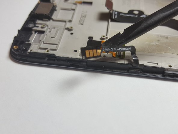 Motorola Moto E4 Plus Power and Volume Buttons Replacement: crwdns2935265:020crwdnd2935265:02crwdnd2935265:02crwdne2935265:0