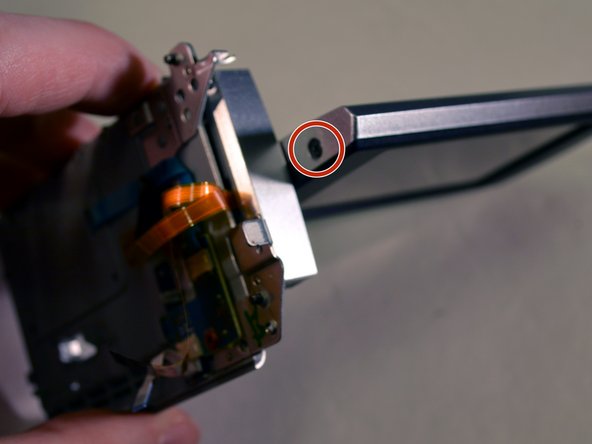 Sony Handycam DCR-SR68 LCD Screen Replacement: crwdns2935265:022crwdnd2935265:03crwdnd2935265:03crwdne2935265:0