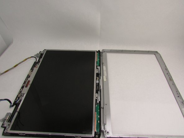 Dell Inspiron 1721 LCD Screen Replacement: step 10, image 3 of 3