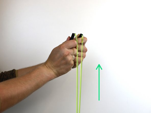 How to Straighten a Kinked  Jump Rope, Straighten the rope: crwdns2935265:04crwdnd2935265:02crwdnd2935265:03crwdne2935265:0