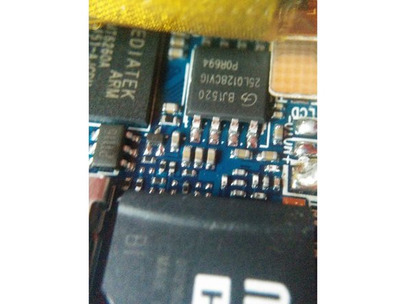 GV30 Teardown, Look at the elements of the circuit: step 8, image 2 of 3