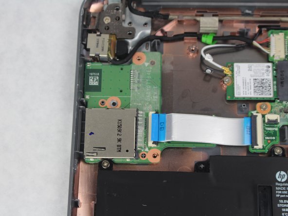 HP Chromebook 11-2210nr SD Card Reader Replacement: stap 0, afbeelding 3 van 3
